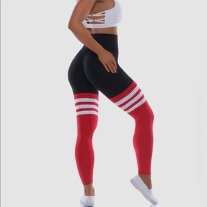 Bombshell Thigh High Black/Red Xs